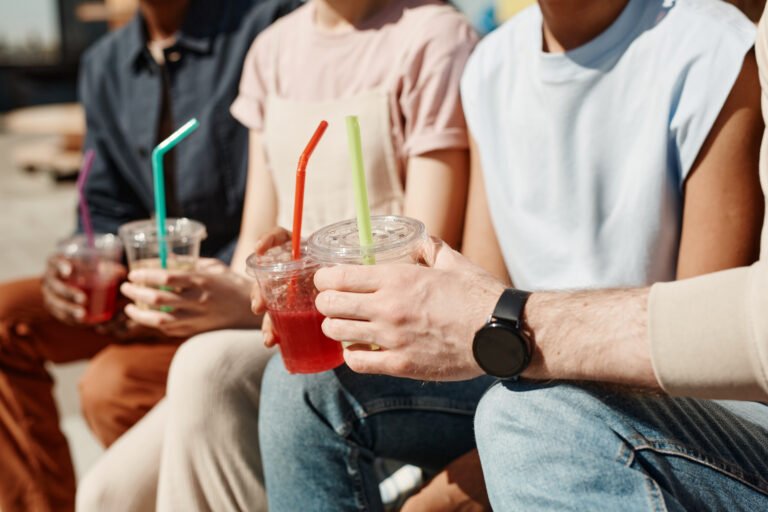 How to Help Someone Stop Drinking Alcohol
