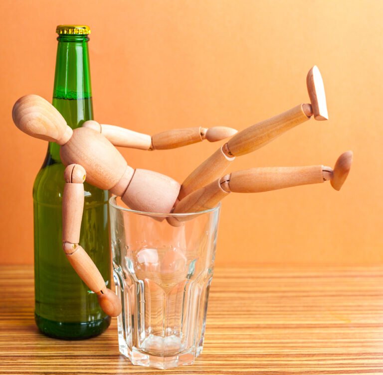Long and short term effects of alcoholism on the brain